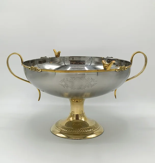 میوه خوری پایه دار بزرگ گنجشک